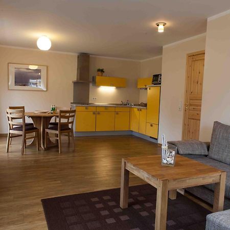 Haus Stoertebeker Appartements - Hotel Garni, Seebad לובמין מראה חיצוני תמונה