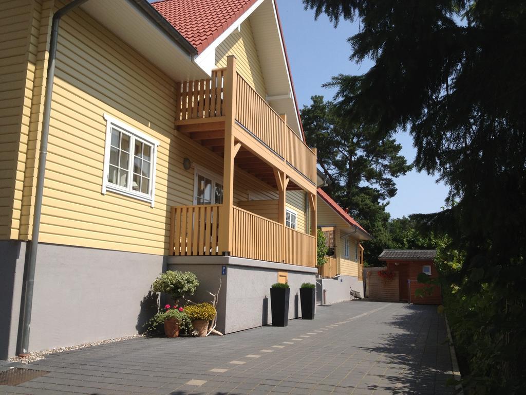 Haus Stoertebeker Appartements - Hotel Garni, Seebad לובמין מראה חיצוני תמונה