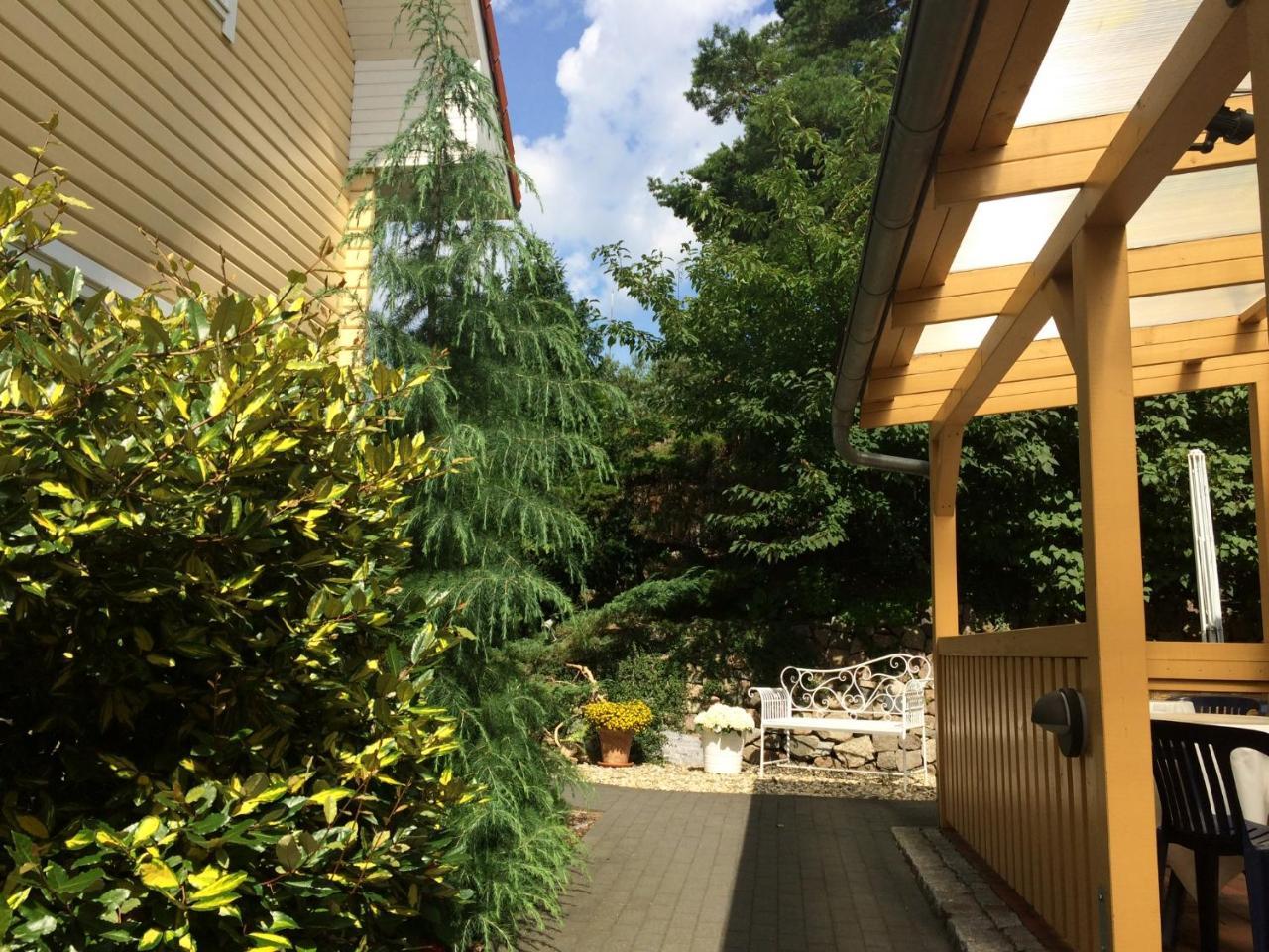 Haus Stoertebeker Appartements - Hotel Garni, Seebad לובמין מראה חיצוני תמונה