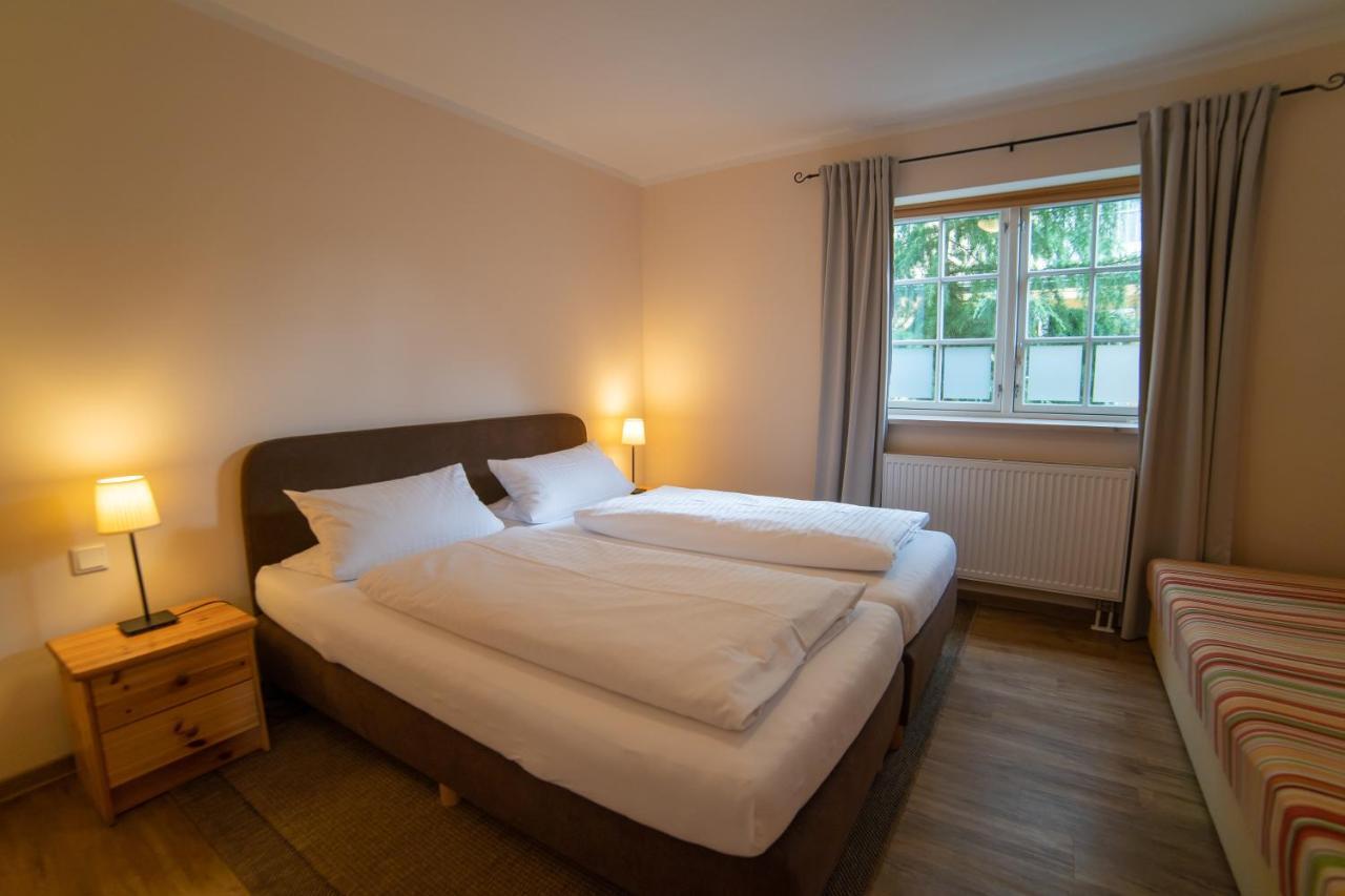 Haus Stoertebeker Appartements - Hotel Garni, Seebad לובמין מראה חיצוני תמונה